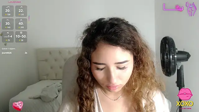 Snapshot of sasha_17_ chatting on October 22, 2025, 12:16 pm sasha 17 online show from October 22, 2025, 12:16 pm