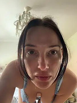Remirosee online show from May 15, 2026, 10:44 am