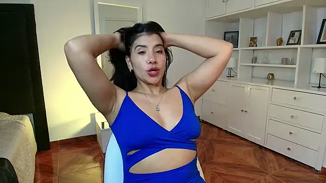 Snapshot of nina_moen chatting on September 24, 2025, 1:53 am nina moen online show from September 24, 2025, 1:53 am