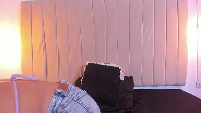 escar let online show from February 6, 2026, 3:33 am