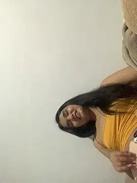 Snapshot of AngelHille chatting on September 21, 2025, 8:10 pm AngelHille online show from September 21, 2025, 8:10 pm