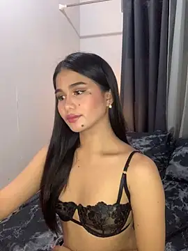 Snapshot of AngelHille chatting on September 25, 2025, 2:10 pm AngelHille online show from September 25, 2025, 2:10 pm