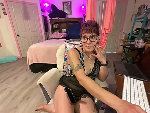 kinkycanner online show from March 3, 2026, 3:45 am