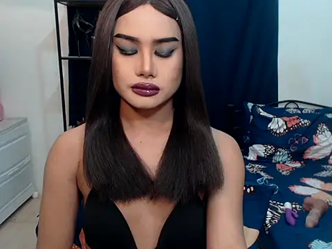 Snapshot of RositaUshvada chatting on December 4, 2025, 12:25 pm RositaUshvada online show from December 4, 2025, 12:25 pm