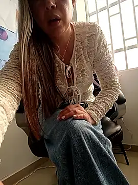 Madisson-04  online show from May 18, 2026, 1:50 pm