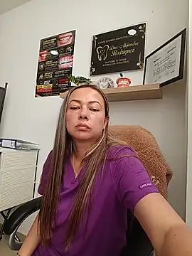 Madisson-04  online show from June 5, 2026, 3:07 pm