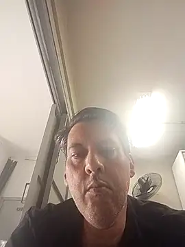 MarcoAntC online show from October 13, 2025, 1:22 pm
