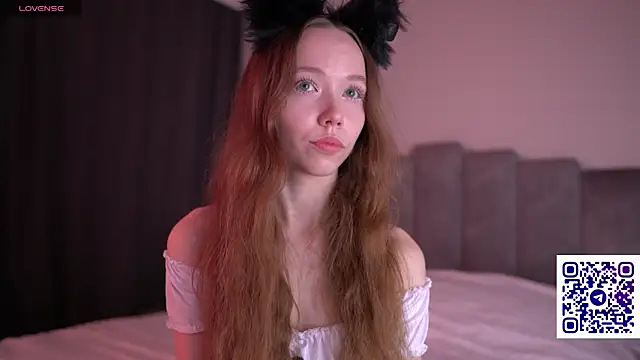 Polly Angel online show from September 14, 2025, 10:09 pm