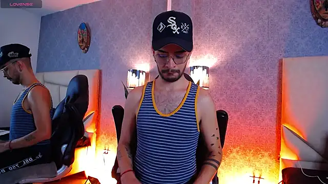 HairyDiamond  online show from September 27, 2025, 11:32 pm