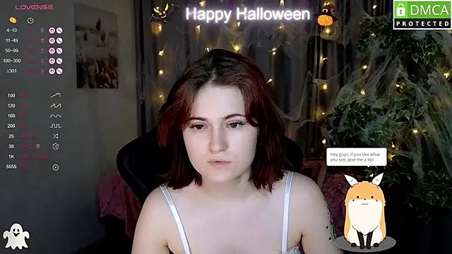 Roxy foxi online show from November 1, 2025, 1:07 am