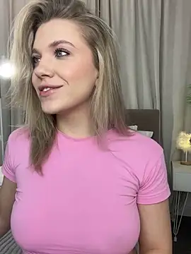 Snapshot of AlisaMyers chatting on December 22, 2025, 6:21 am AlisaMyers online show from December 22, 2025, 6:21 am