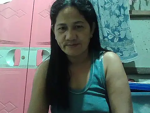 Snapshot of hotmama_063 chatting on October 2, 2025, 9:33 pm hotmama 063 online show from October 2, 2025, 9:33 pm