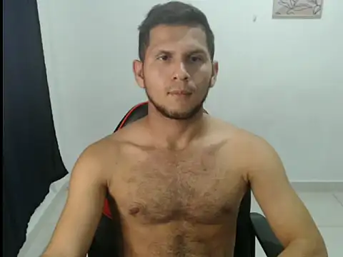 maik 135 online show from September 15, 2025, 2:33 am