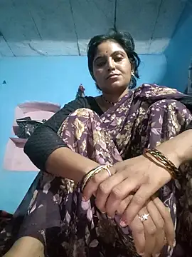 Snapshot of LUCKY_cut chatting on September 19, 2025, 11:38 pm LUCKY cut online show from September 19, 2025, 11:38 pm