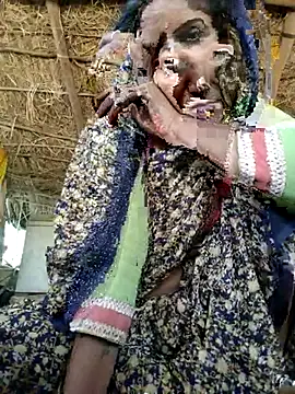 Snapshot of LUCKY_cut chatting on October 11, 2025, 5:17 am LUCKY cut online show from October 11, 2025, 5:17 am