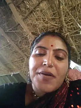 Snapshot of LUCKY_cut chatting on October 12, 2025, 8:46 am LUCKY cut online show from October 12, 2025, 8:46 am