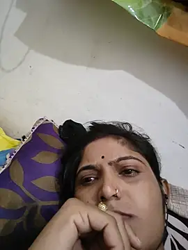 Snapshot of LUCKY_cut chatting on August 2, 2026, 6:12 am LUCKY cut online show from August 2, 2026, 6:12 am