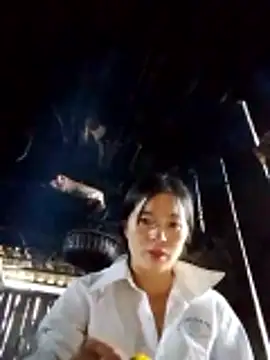 samsam-bae online show from October 11, 2025, 8:24 am