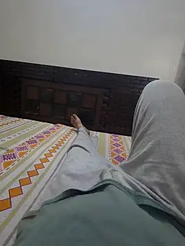 kkkk1882 online show from November 11, 2025, 6:13 am