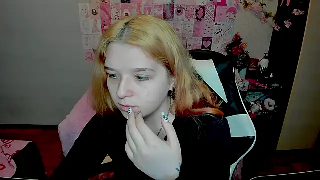 Acid Kate online show from January 13, 2026, 12:49 am