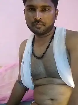 Snapshot of milkyseduce chatting on September 29, 2025, 8:35 pm milkyseduce online show from September 29, 2025, 8:35 pm