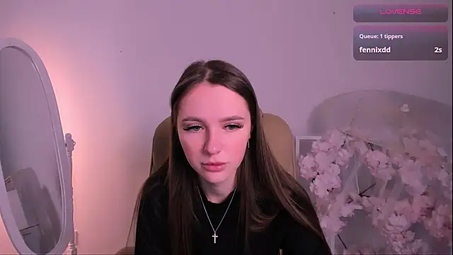 Snapshot of WildHoneyXO chatting on October 10, 2025, 5:28 am WildHoneyXO online show from October 10, 2025, 5:28 am