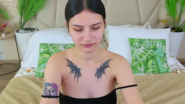 Snapshot of Angel_Braun chatting on September 27, 2025, 10:09 am Angel Braun online show from September 27, 2025, 10:09 am