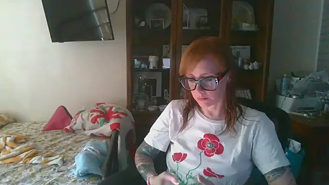 vintagelorraine online show from September 8, 2025, 3:44 pm
