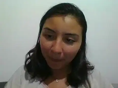 Snapshot of _Romilly_ chatting on September 28, 2025, 3:34 am Romilly online show from September 28, 2025, 3:34 am