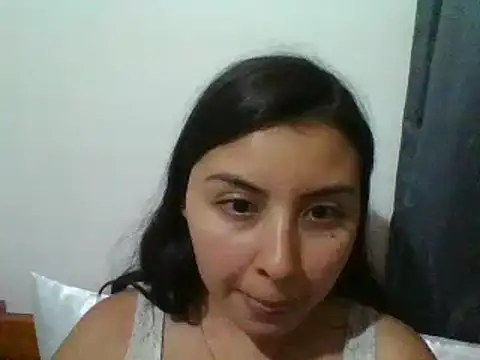 Snapshot of _Romilly_ chatting on October 19, 2025, 3:40 am Romilly online show from October 19, 2025, 3:40 am