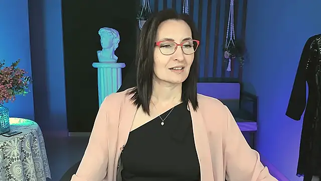 UnaTerra online show from October 13, 2025, 9:31 am