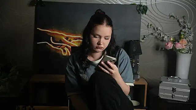 SadieHaeck online show from September 9, 2025, 1:43 pm