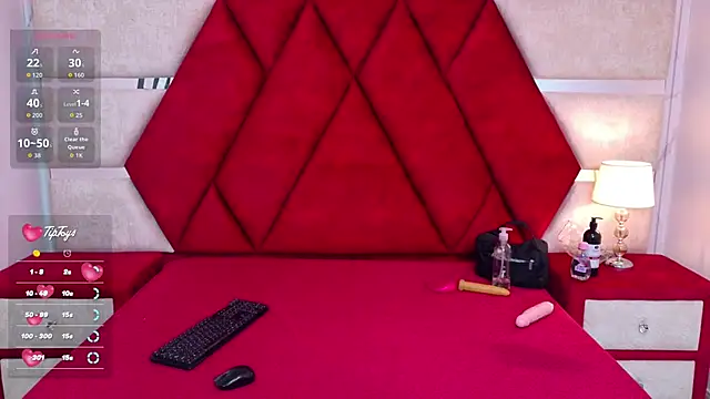 Kity spiderr online show from October 15, 2025, 1:33 pm