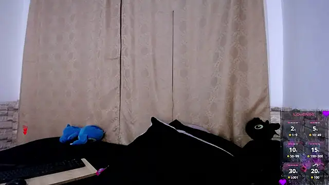 Snapshot of Bicky_24 chatting on April 24, 2026, 8:06 am Bicky 24 online show from April 24, 2026, 8:06 am