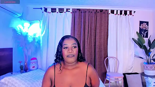 ViolettGomez 93 online show from May 9, 2026, 8:47 pm
