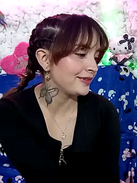 Liittle Sinn online show from September 25, 2025, 4:38 am