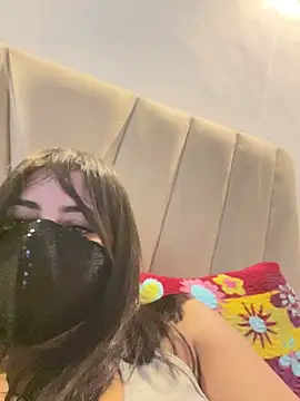 al anoud online show from December 13, 2025, 8:04 pm