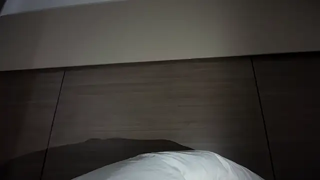 Snapshot of Liiz_01 chatting on November 25, 2025, 2:55 am Liiz 01 online show from November 25, 2025, 2:55 am