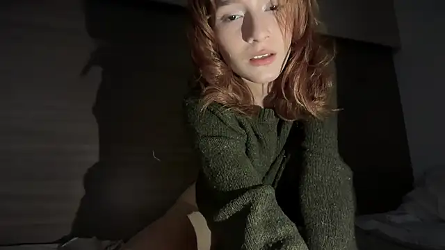 Snapshot of Liiz_01 chatting on November 30, 2025, 3:10 am Liiz 01 online show from November 30, 2025, 3:10 am