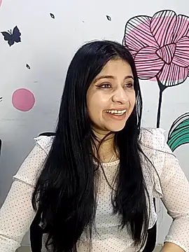 Snapshot of ValerieLove_ chatting on October 11, 2025, 8:07 pm ValerieLove online show from October 11, 2025, 8:07 pm