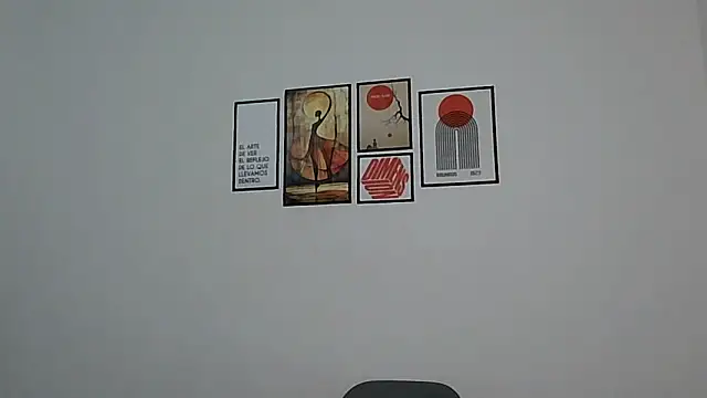 ValerieLove  online show from March 22, 2026, 2:04 am