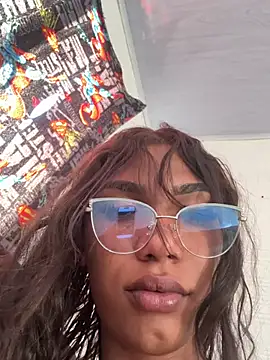 Snapshot of Penelopee_Rouse chatting on July 1, 2026, 10:20 pm Penelopee Rouse online show from July 1, 2026, 10:20 pm