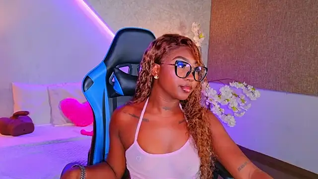 Kishalove  online show from June 23, 2026, 10:02 am