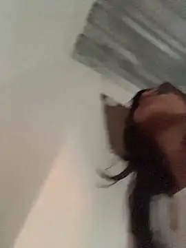 Snapshot of CaterinaRomano chatting on October 12, 2025, 10:53 pm CaterinaRomano online show from October 12, 2025, 10:53 pm