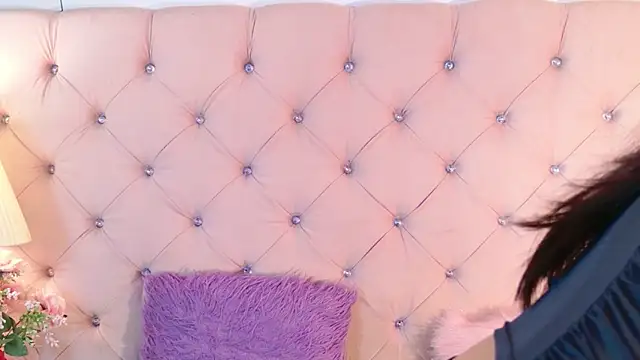 Snapshot of CaterinaRomano chatting on March 14, 2026, 2:11 pm CaterinaRomano online show from March 14, 2026, 2:11 pm