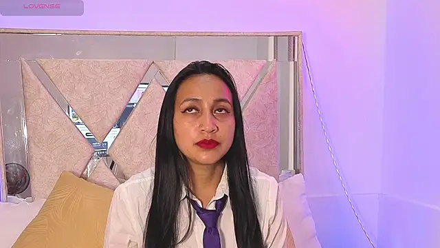 Snapshot of Anthonellacandy chatting on October 30, 2025, 8:42 pm Anthonellacandy online show from October 30, 2025, 8:42 pm