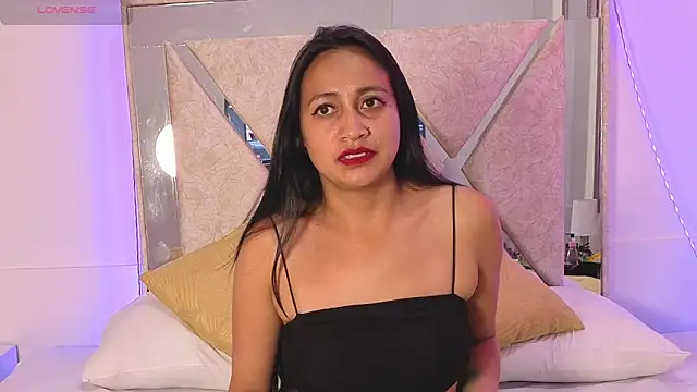 Snapshot of Anthonellacandy chatting on November 3, 2025, 7:15 pm Anthonellacandy online show from November 3, 2025, 7:15 pm