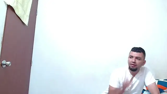 smitdleds1130 online show from September 9, 2025, 1:38 am