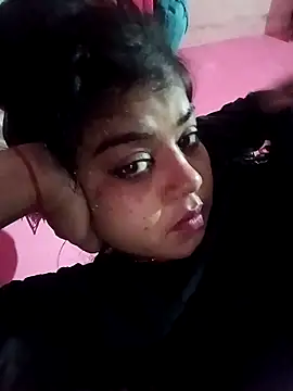 Yatiksha Beby online show from February 9, 2026, 10:36 pm