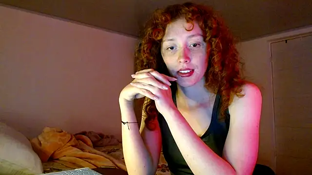 Snapshot of Myrosieposy chatting on March 1, 2026, 10:34 pm Myrosieposy online show from March 1, 2026, 10:34 pm